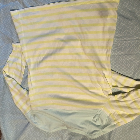 The Limited 3/4 Sleeved Striped T-shirt - Picture 2 of 3